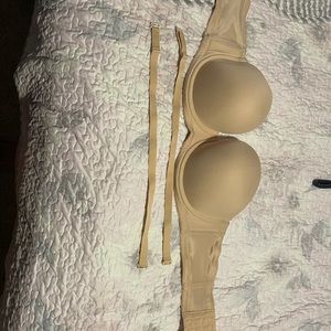 Wacoal red carpet nude strapless bra 38DD